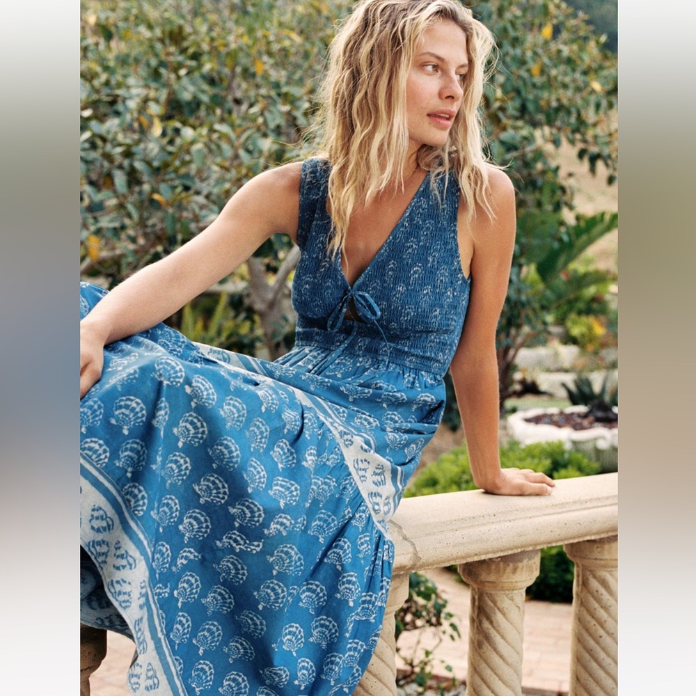 Christy Dawn Blue Sleeveless V-Neck Sundress